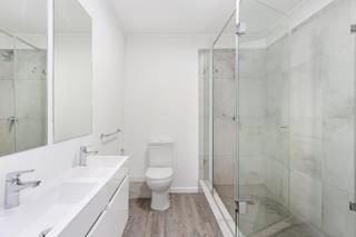 2 Bedroom Property for Sale in Zonnebloem Western Cape